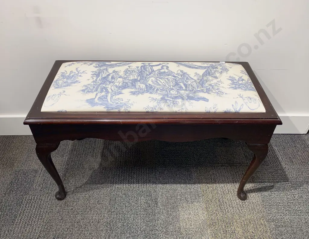 Mahogany Piano Duet Stool Image 1++