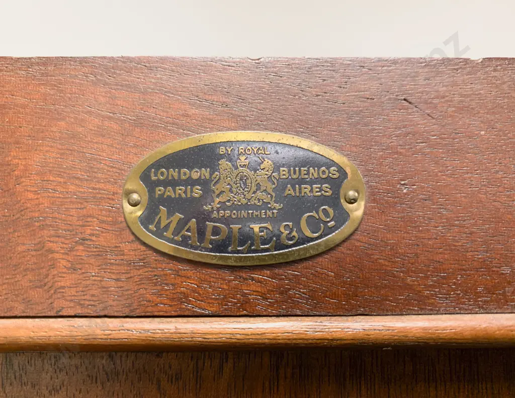 Late Victorian Maple & Co Mahogany Linen Press Image 1++