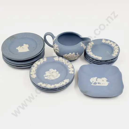 Small Quantity of Assorted Wedgwood