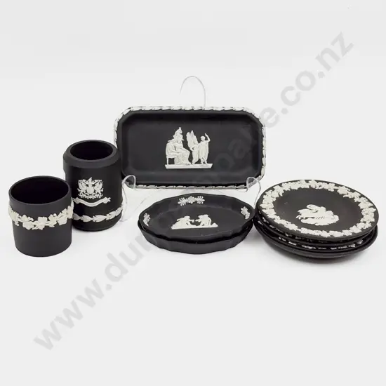 Small Quantity of Assorted Wedgwood Black Basalt