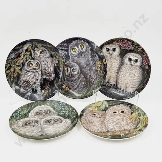 Five Assorted "The Baby Owls" Wedgwood Side Plates