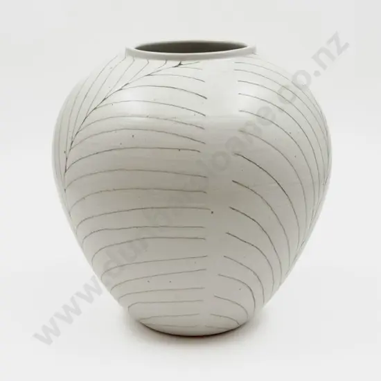 Chinese Pottery Vase
