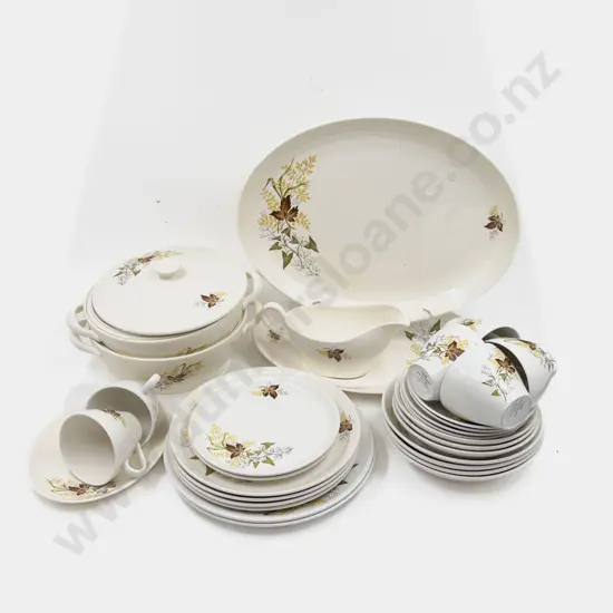 Crown Lynn "Autumn Splendor" Part Dinnerset