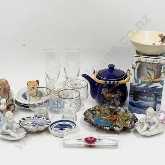 Box Quantity of Assorted incl As New Mugs