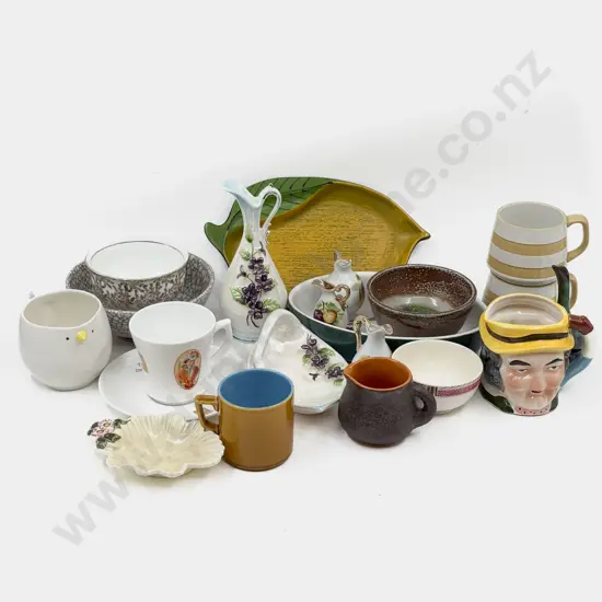 Box Quantity of Assorted China etc incl. Two T.G. Green Cups