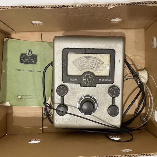Vintage Wide Range Signal Generator & Original Manual