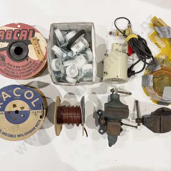 Small Hobby Air Compressor with Two Vices & Assorted