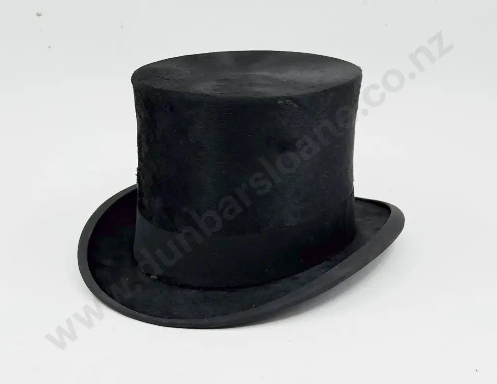 Vict Top Hat in Original Leather Box Image 1++