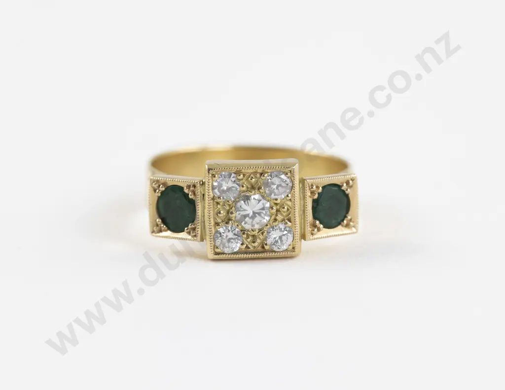 18ct Seven Stone Diamond and Emerald Gents Dress Ring Image 1++