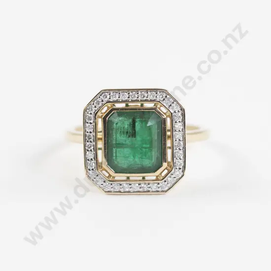 14ct 35Stone Emerald and Diamond Cluster Ring