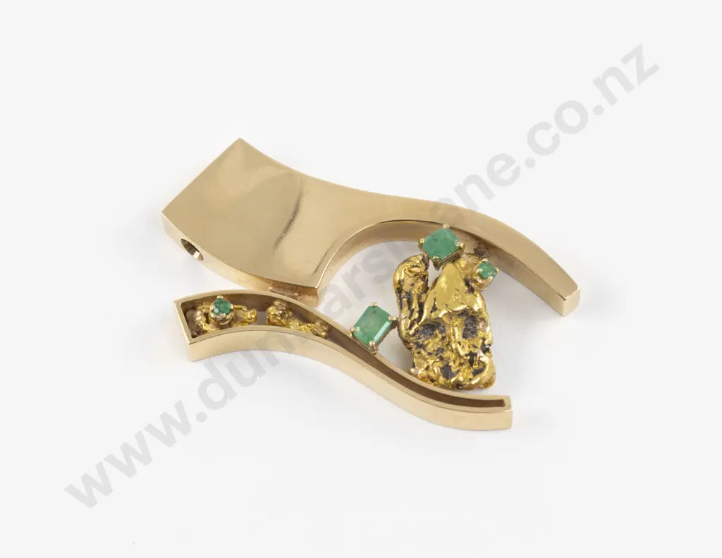 18ct Emerald and Alluvial Gold Nugget Modern Design Pendant Image 1++