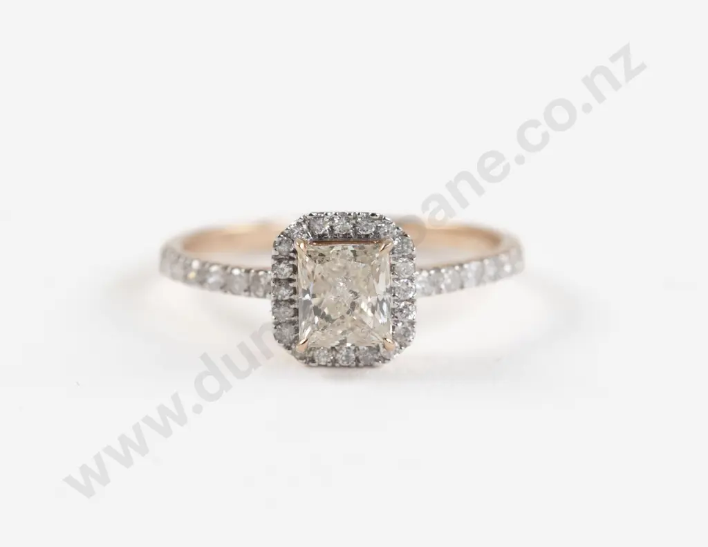 14ct Rose Gold 33Stone Diamond Cluster Ring Image 1++