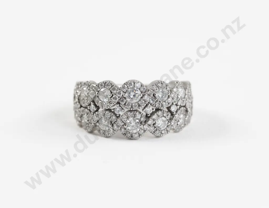 14ct White Gold Diamond Cluster Band Ring Image 1++