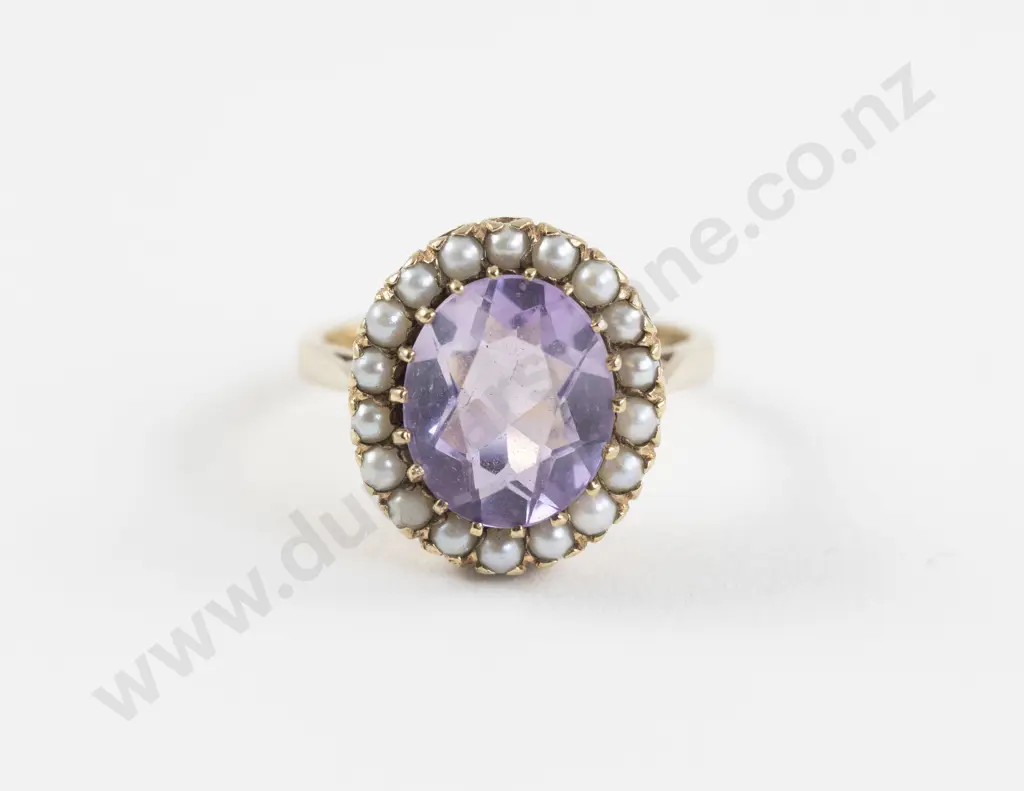 9ct Single Amethyst and Pearl Cluster Ring Image 1++