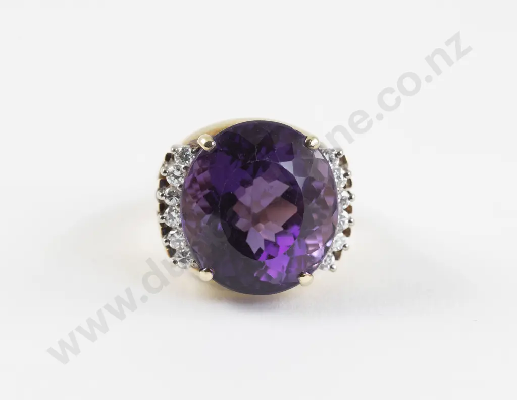 14ct 13Stone Amethyst and Diamond Dress Ring Image 1++