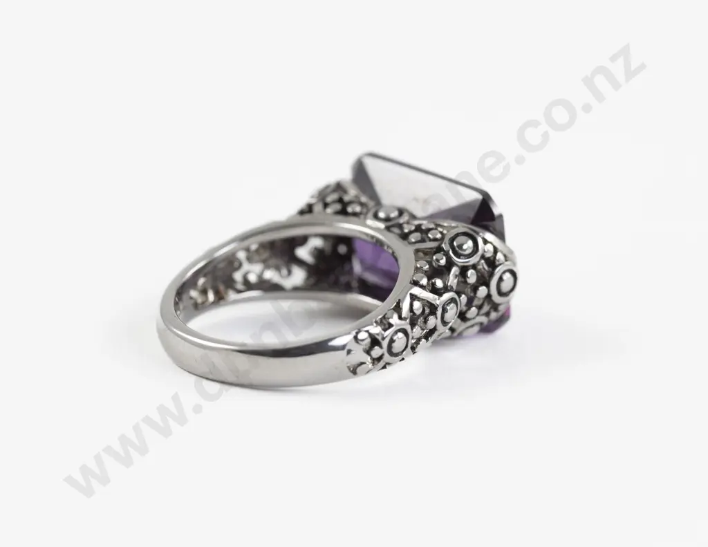Stainless Steel Single Amethyst Glass Dress Ring Image 1++