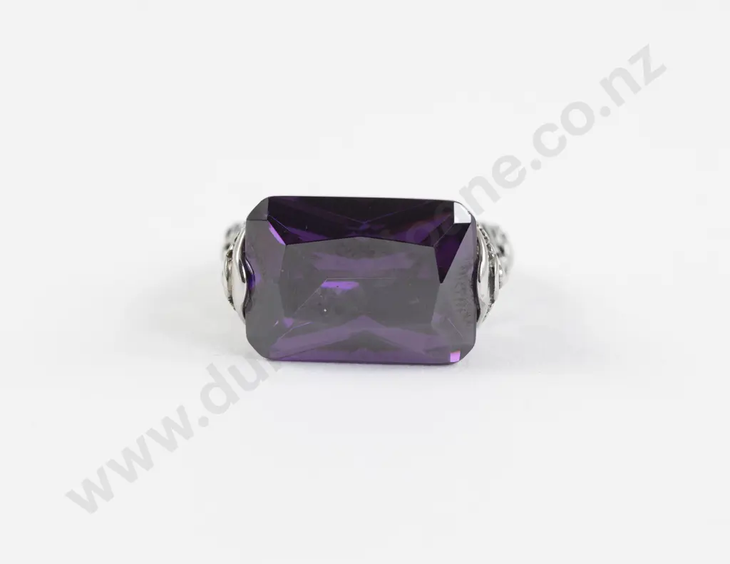 Stainless Steel Single Amethyst Glass Dress Ring Image 1++