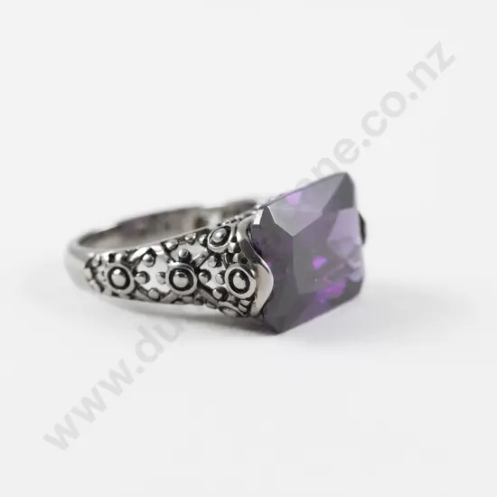 Stainless Steel Single Amethyst Glass Dress Ring