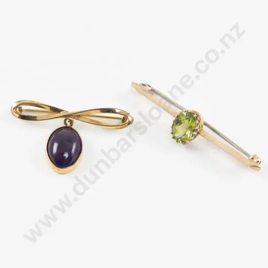 Two Victorian 9ct Bar Brooches