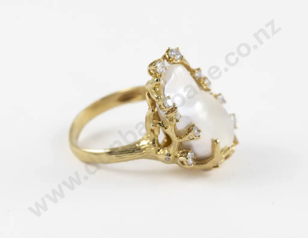 14ct Single Baroque Pearl and Diamond Dress Ring Image 1++