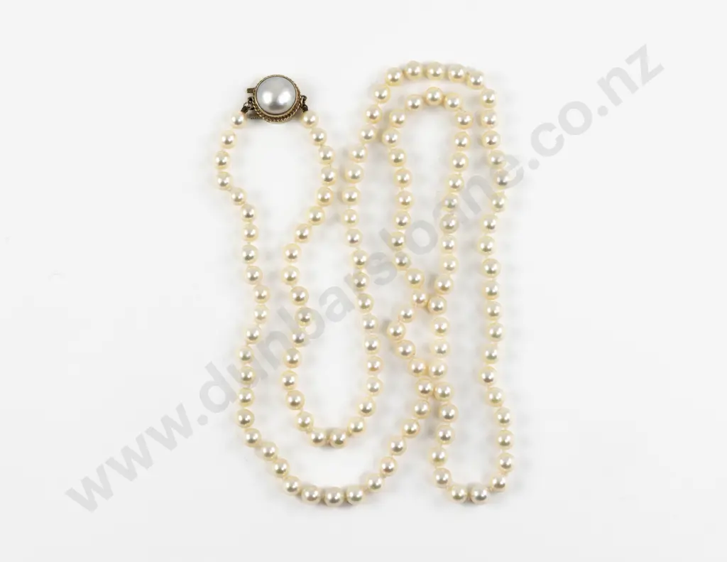 Single Strand Uniform Cultured Pearl Necklace Image 1++