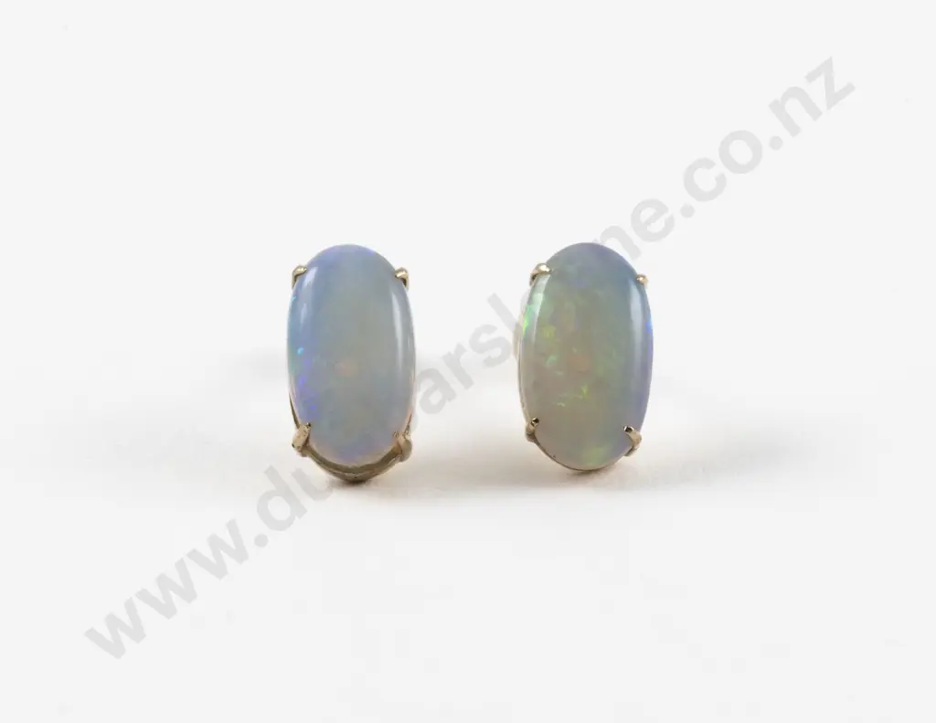 Pair 9ct Single White Crystal Opal Stud Earrings Image 1++