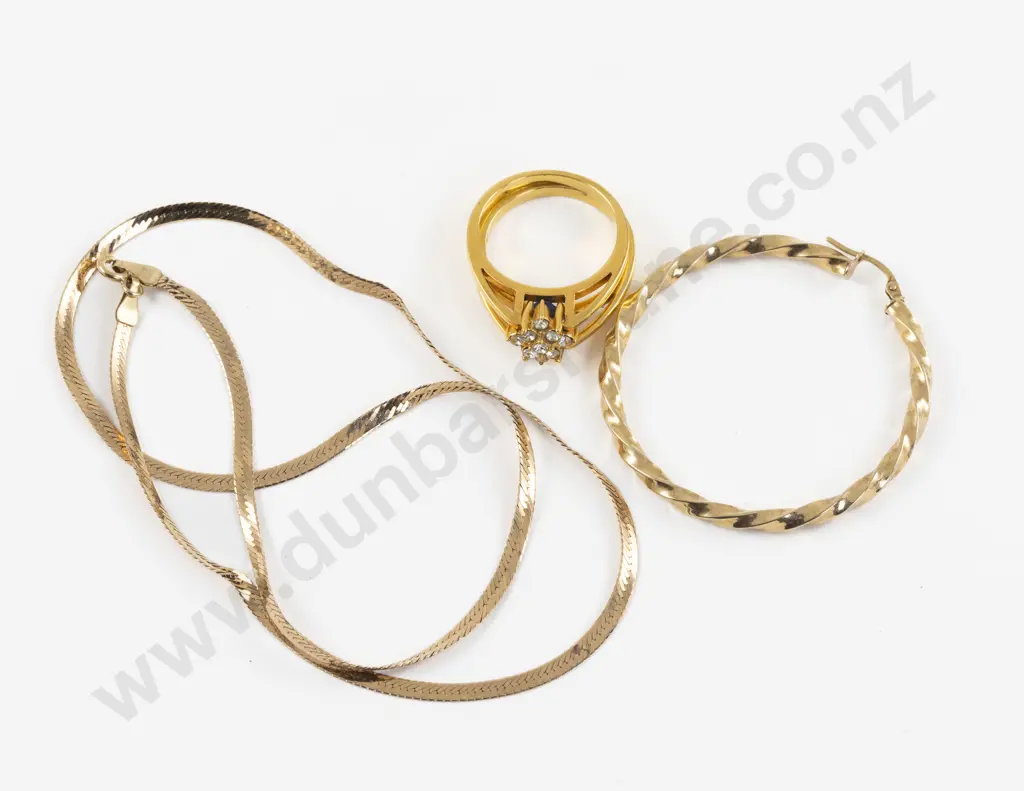9ct Gold Pieces for Scrap Image 1++