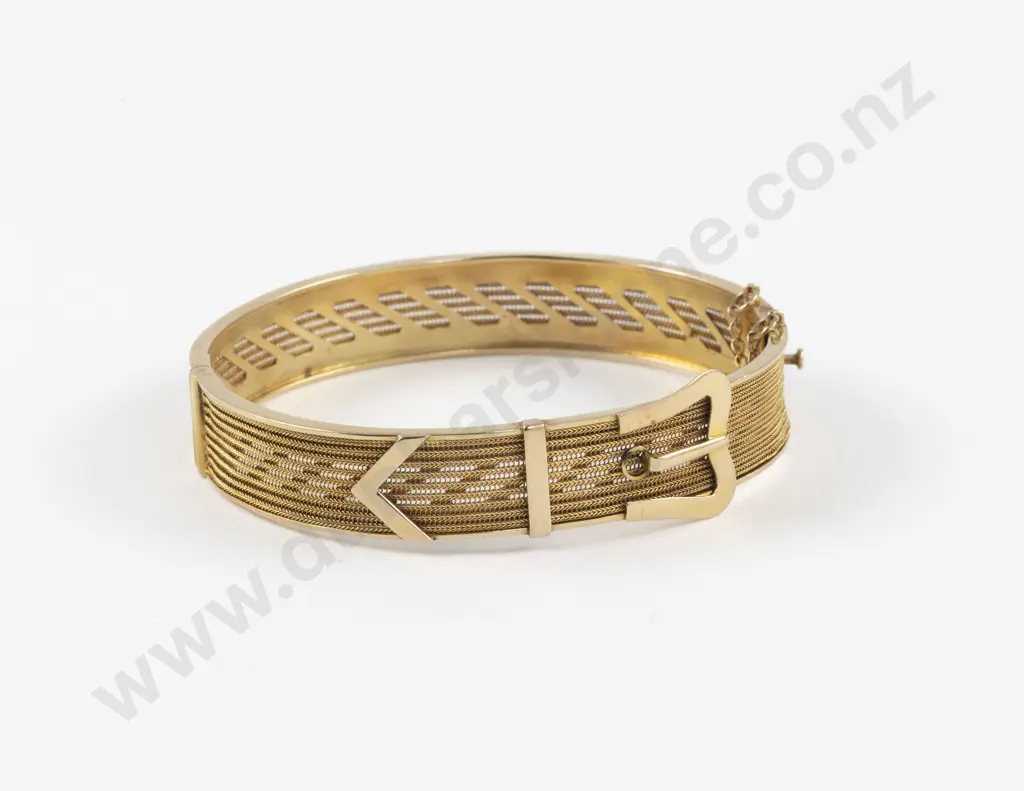 9ct Fancy Mesh Hinged Snap Bangle Image 1++