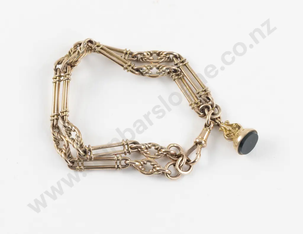 9ct Fancy Gate Link Bracelet Image 1++