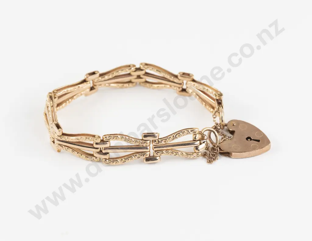 9ct Fancy Gate Link Bracelet Image 1++