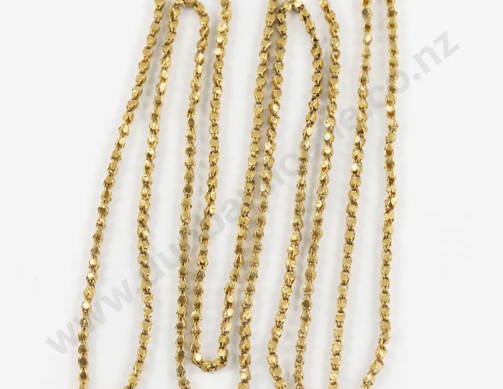 18ct Fancy Box Link Neck Chain Image 1++