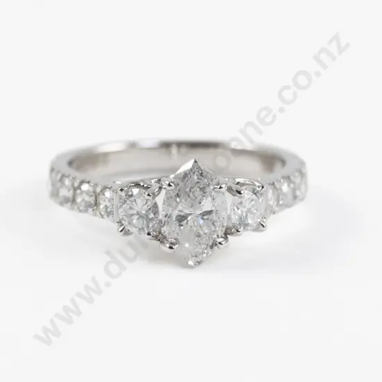 14ct White Gold 13Stone Diamond Ring