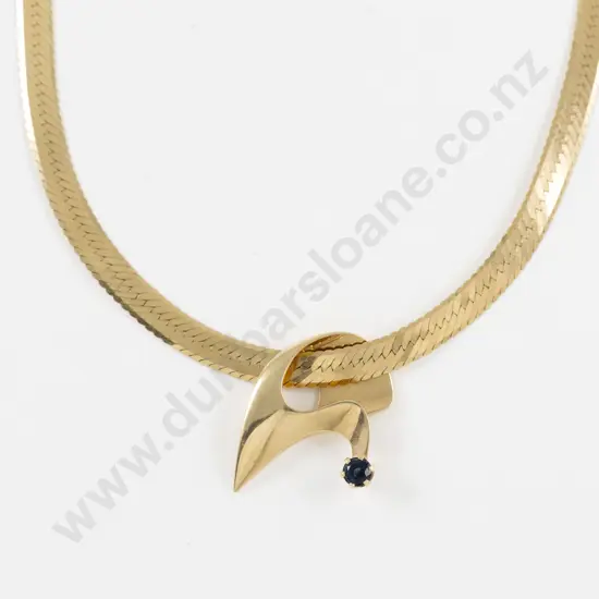 14ct Single Stone Sapphire Pendant on 14ct Omega Collar Neck Chain