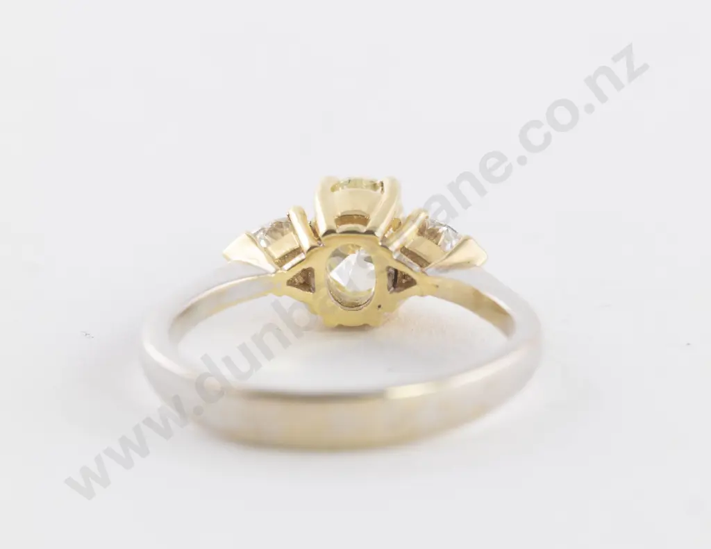 18ct Yellow and White Gold Three Stone Diamond Ring Image 1++