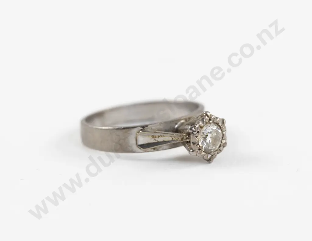 18ct White Gold Solitaire Diamond Ring Image 1++