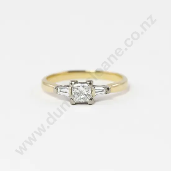 18ct Modern Three Stone Diamond Ring