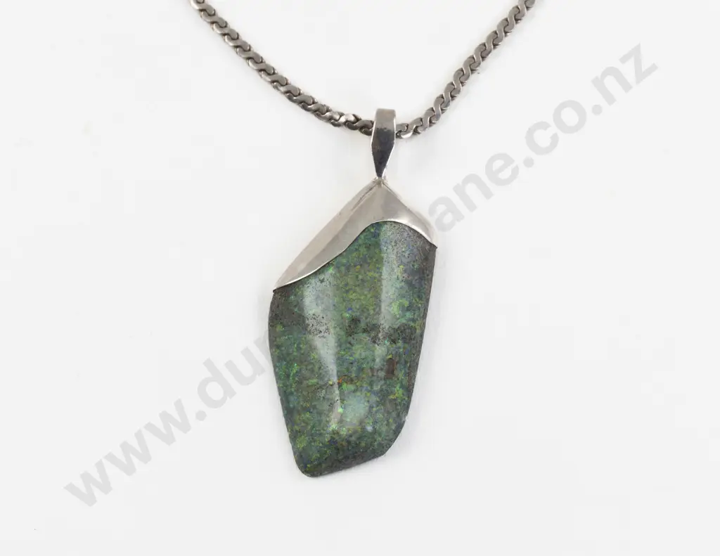 S/S Mounted Single Opal Pendant Image 1++
