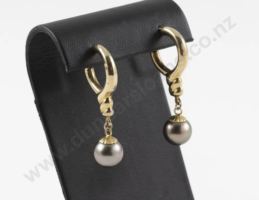 Pair 9ct Hoop and Single Black South Sea Pendant Earrings Image 1++