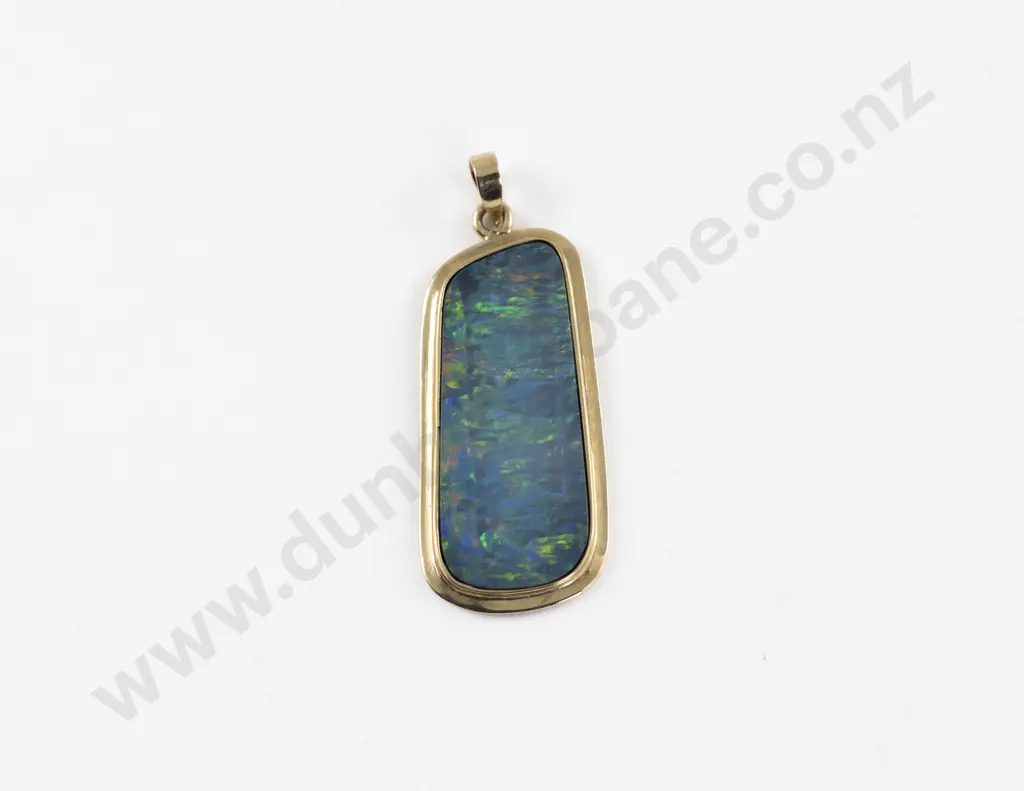 18ct Single Opal Doublet Pendant Image 1++