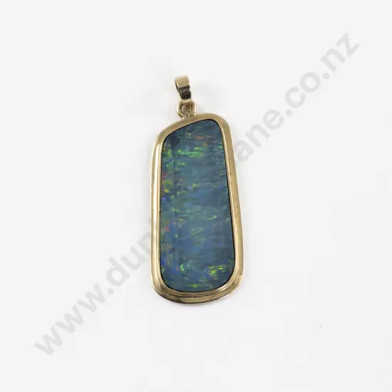 18ct Single Opal Doublet Pendant