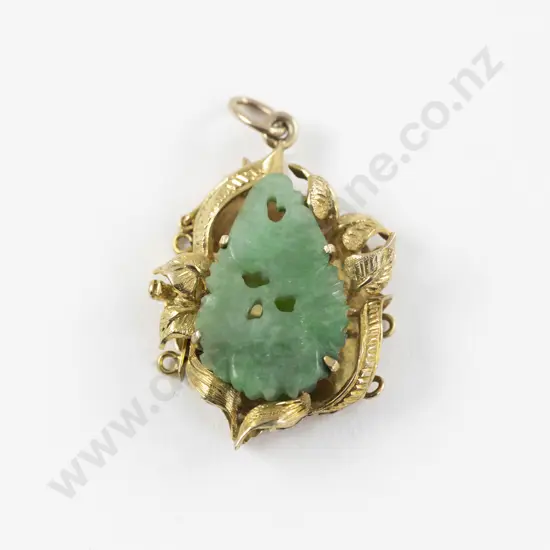 18ct Carved Jade Pendant