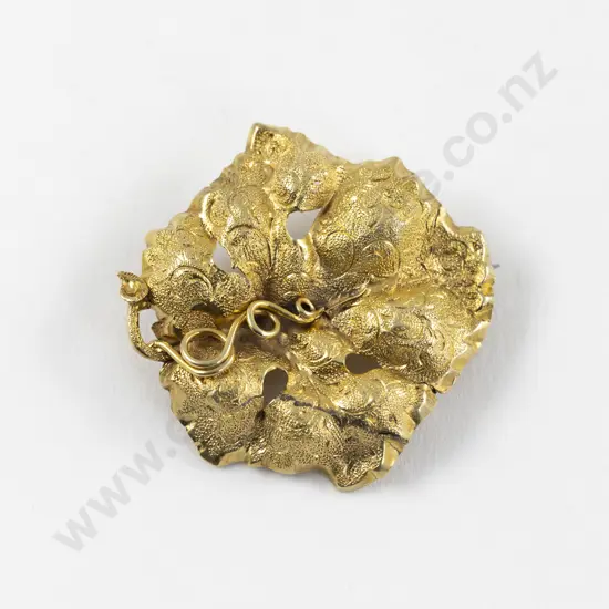 Victorian 9ct Gold Gilt Grape Leaf Brooch