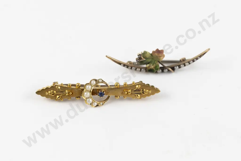 Victorian 9ct Seed Pearl and Enamel Crescent Brooch Image 1++