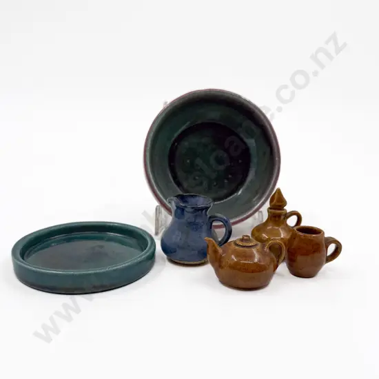 Two O C Stephens Pin Dishes & Four Miniatures