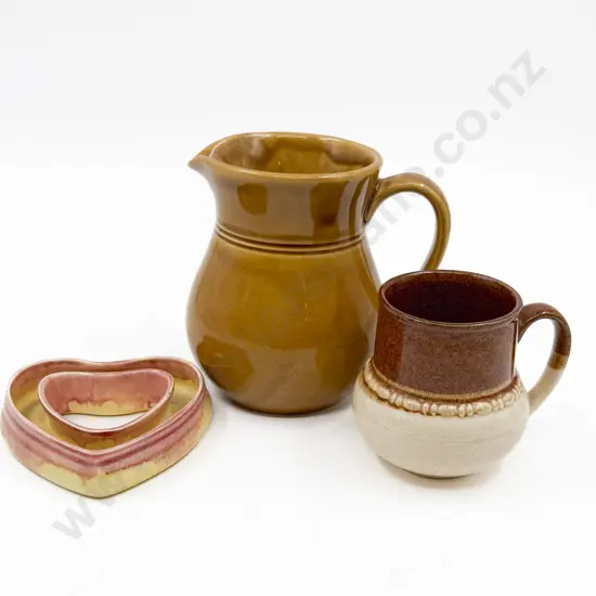 Crown Lynn Jug Mug & Small Vase