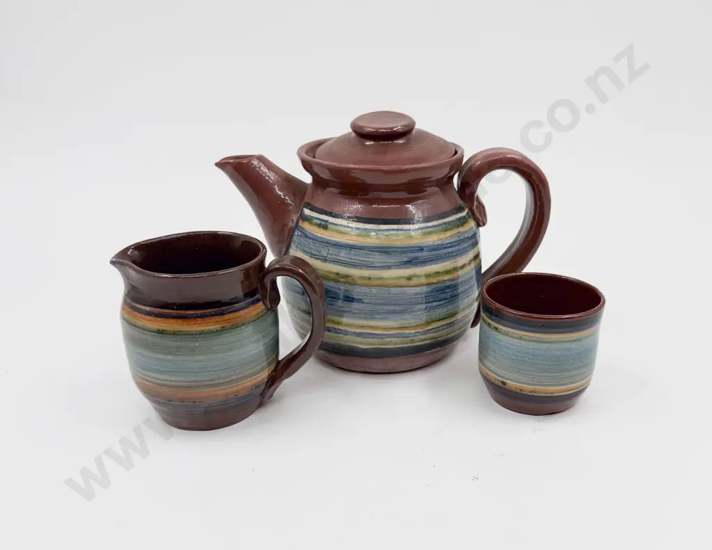 Elizabeth Lissaman Teapot Cream Jug & Sugar Bowl Image 1++