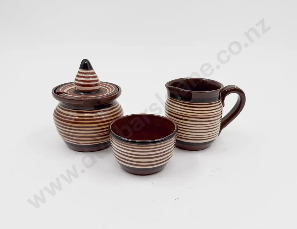 Elizabeth Lissaman Honey Pot Cream Jug & Sugar Bowl Image 1++