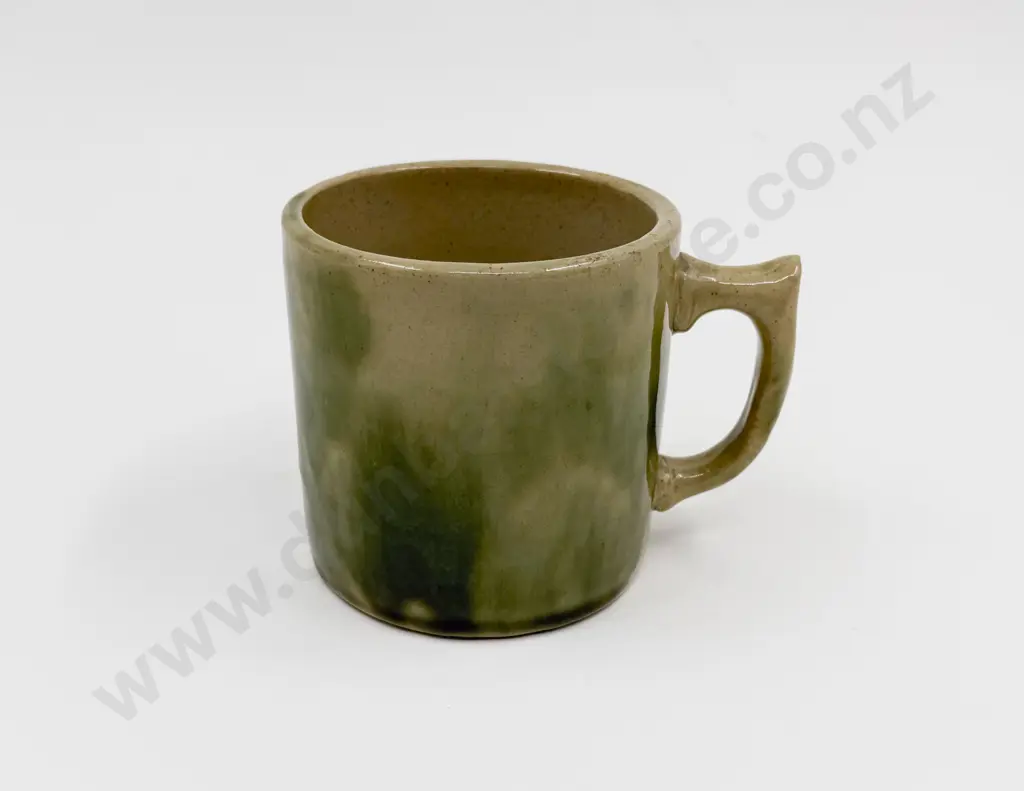 NZ Pottery Mug Image 1++