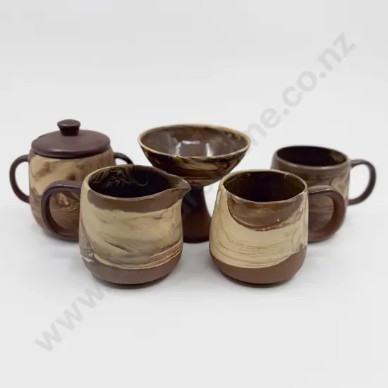 Two Te Rona Pottery Mugs Sugar Bowl Milk Jug & Footed Bowl