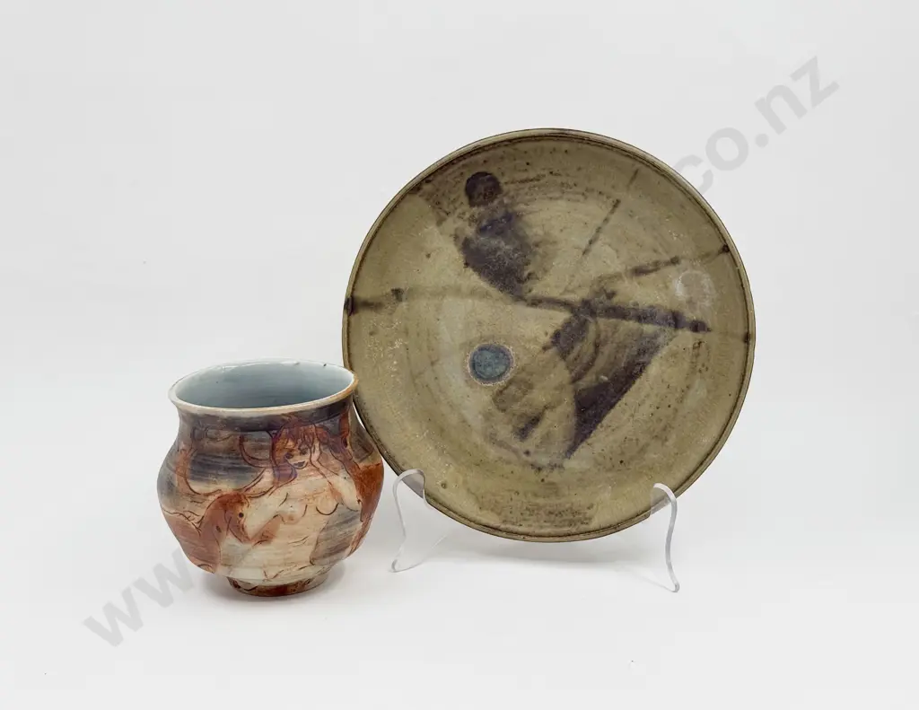 Attrib Muriel Moody Vase & Plate Image 1++